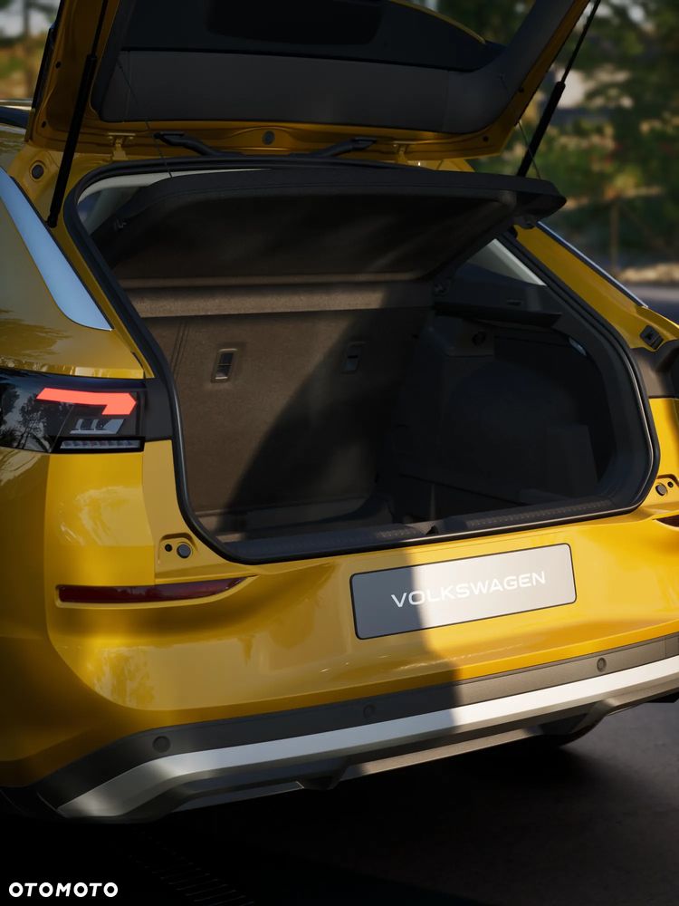Volkswagen T-Roc 1.5 eTSI Trend DSG - 11