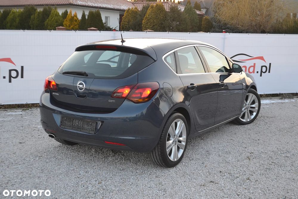 Opel Astra 2.0 CDTI DPF Automatik Innovation - 13