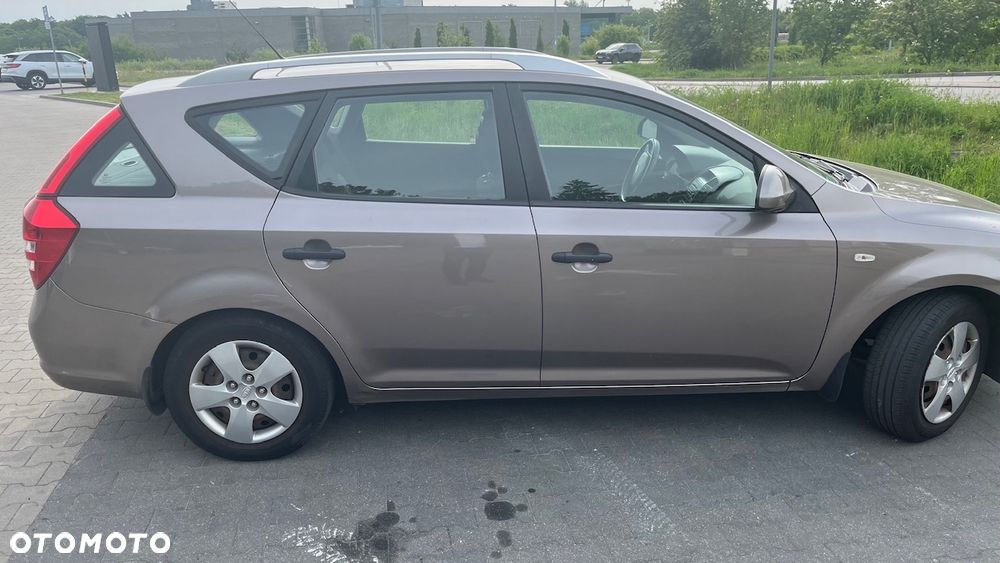 Kia Ceed 1.6 Crdi Comfort - 13