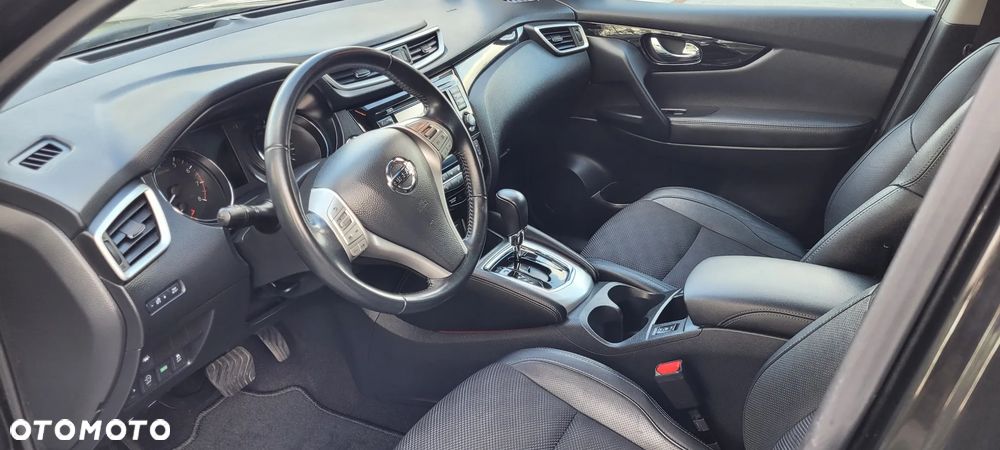 Nissan Qashqai 1.2 DIG-T Xtronic TEKNA+ - 12