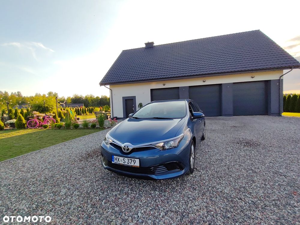 Toyota Auris 1.33 Dual-VVT-i - 25