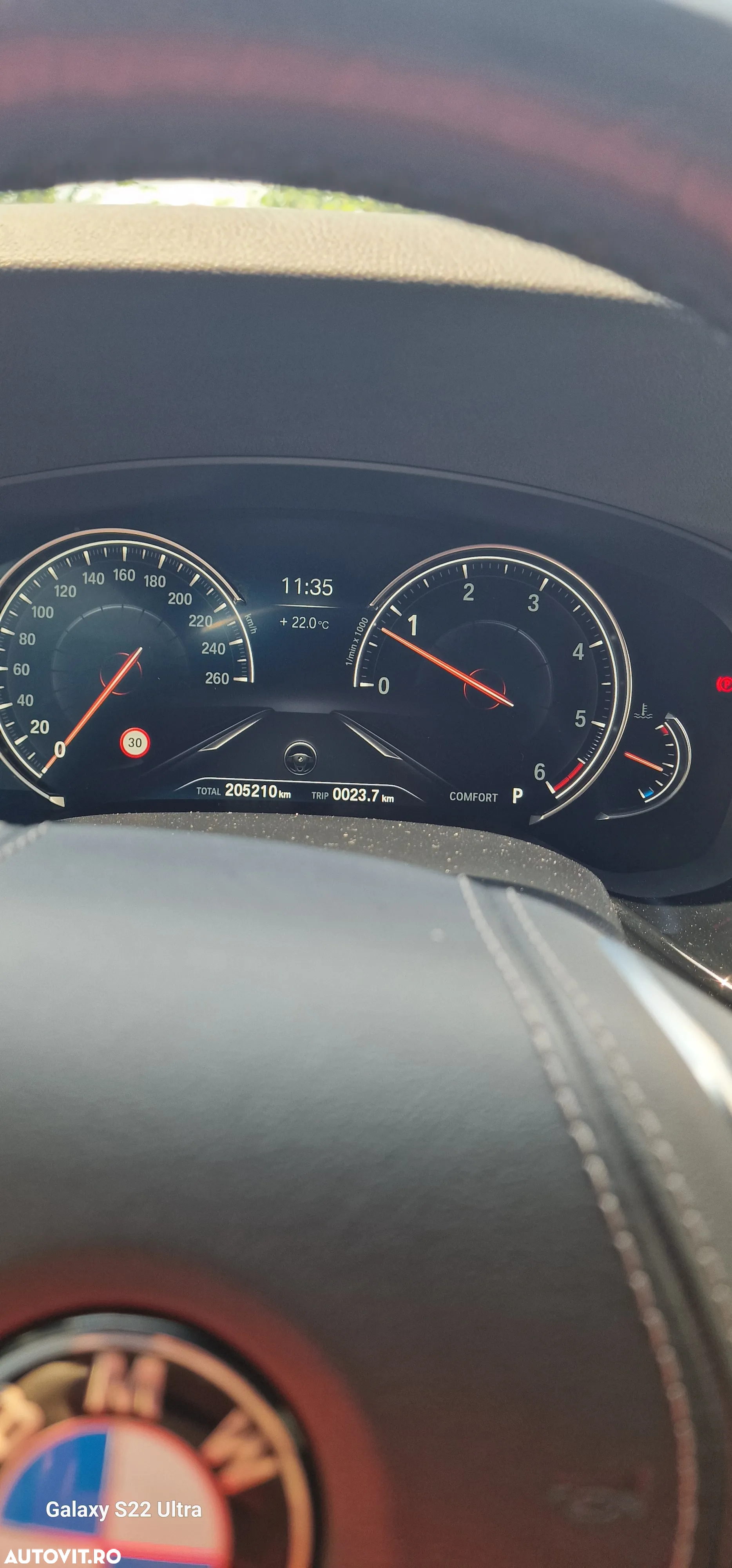 BMW Seria 5 530d xDrive Aut. - 11