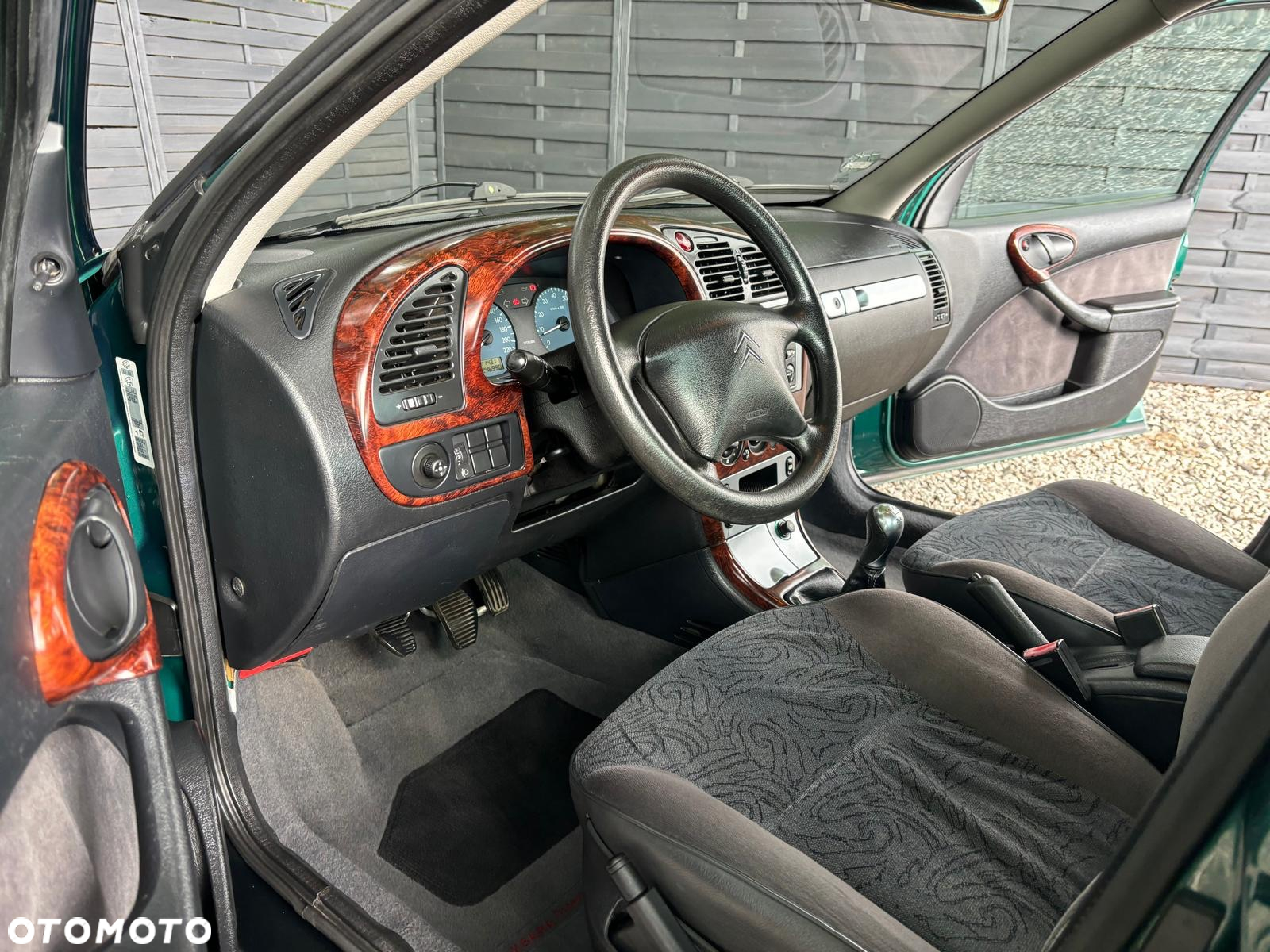 Citroën Xsara 1.4i Prestige - 8