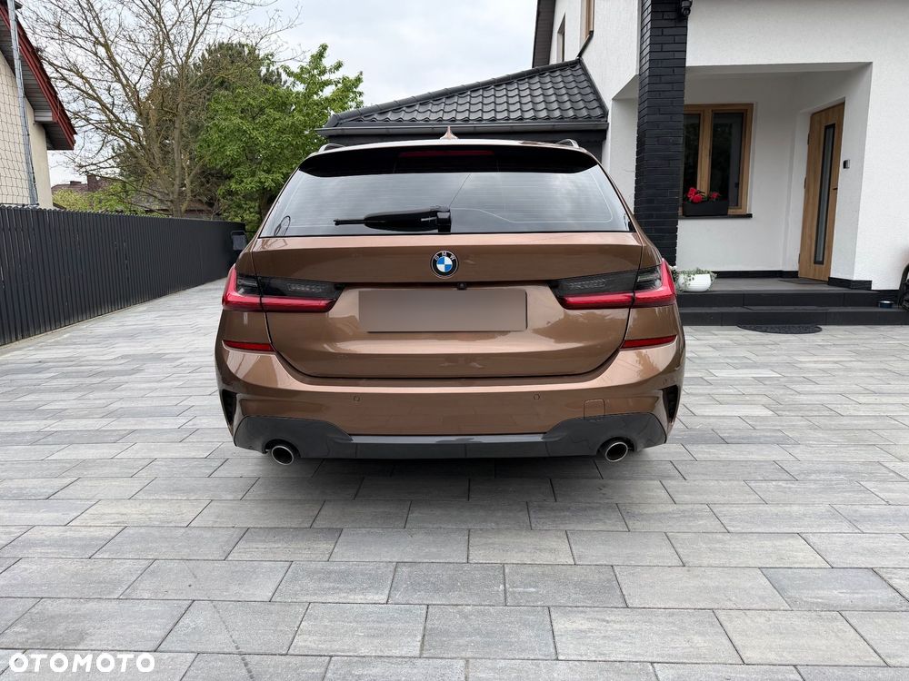 BMW Seria 3 318d M Sport - 15