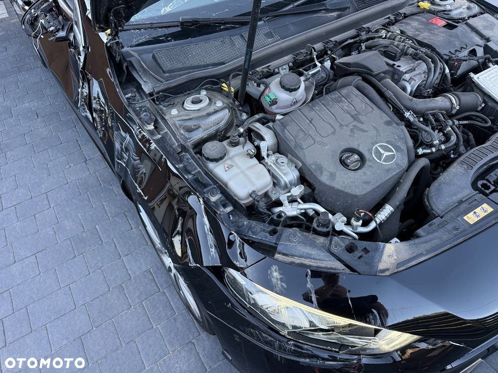 Mercedes-Benz Klasa A 250 e PHEV AMG Line 8G-DCT - 31