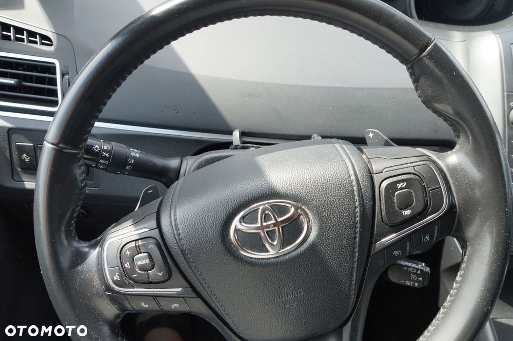 Toyota Verso 1.8 Prestige MS 7os EU6 - 14