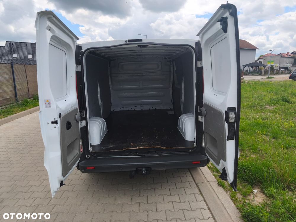 Opel Vivaro 2014R L2H1 2.0CDTi Klima Navi Tempomat Czujniki Hak Skrzydełka 115KM 6 Biegów Trafic - 8