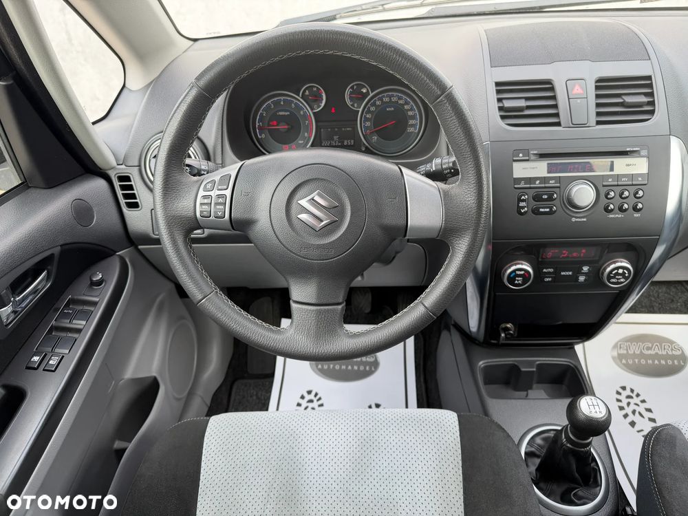 Suzuki SX4 1.6 VVT 4x4 Comfort - 8