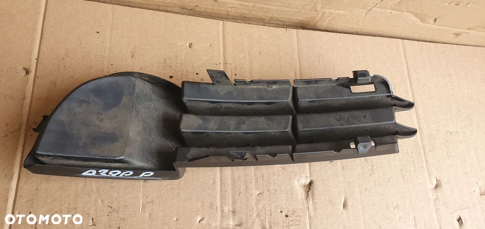 Kratka zderzaka prawy przód przednia prawa Audi A3 8P 8P4807682A - 6
