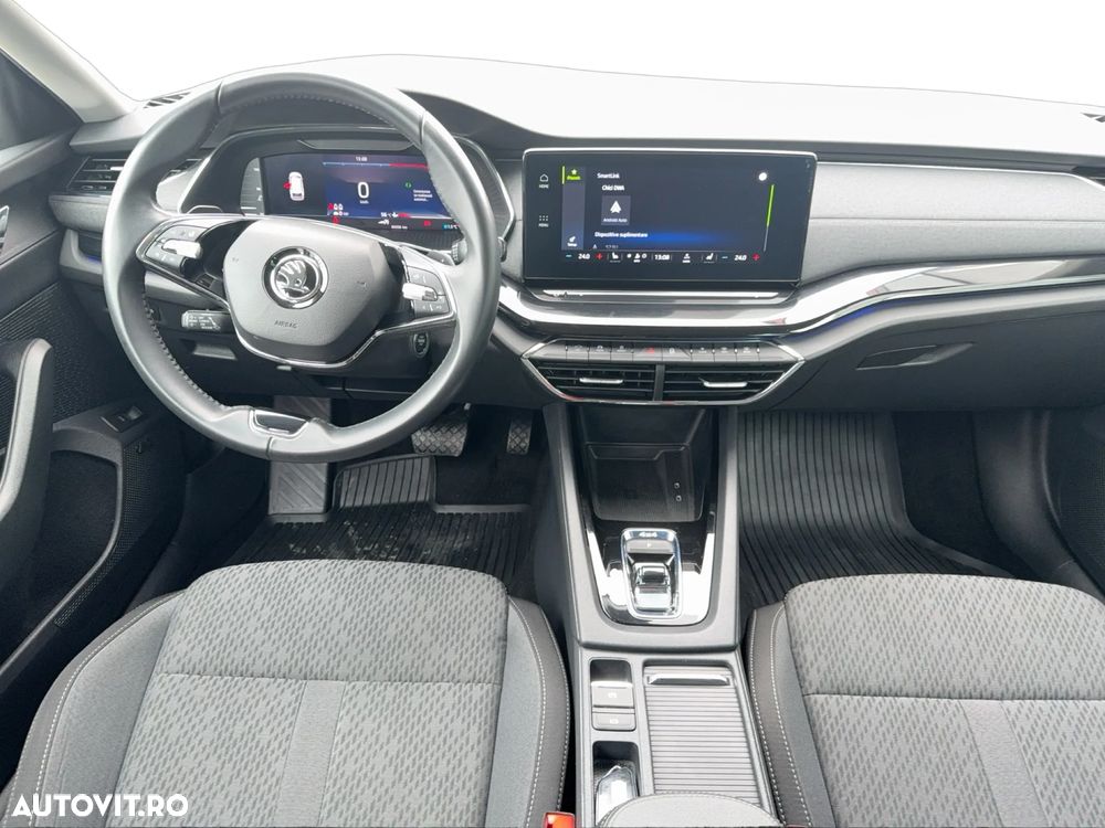 Skoda Octavia 2.0 TDI DSG 4X4 Style - 12