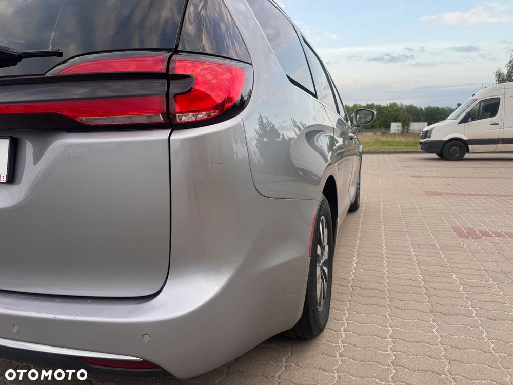 Chrysler Pacifica - 6