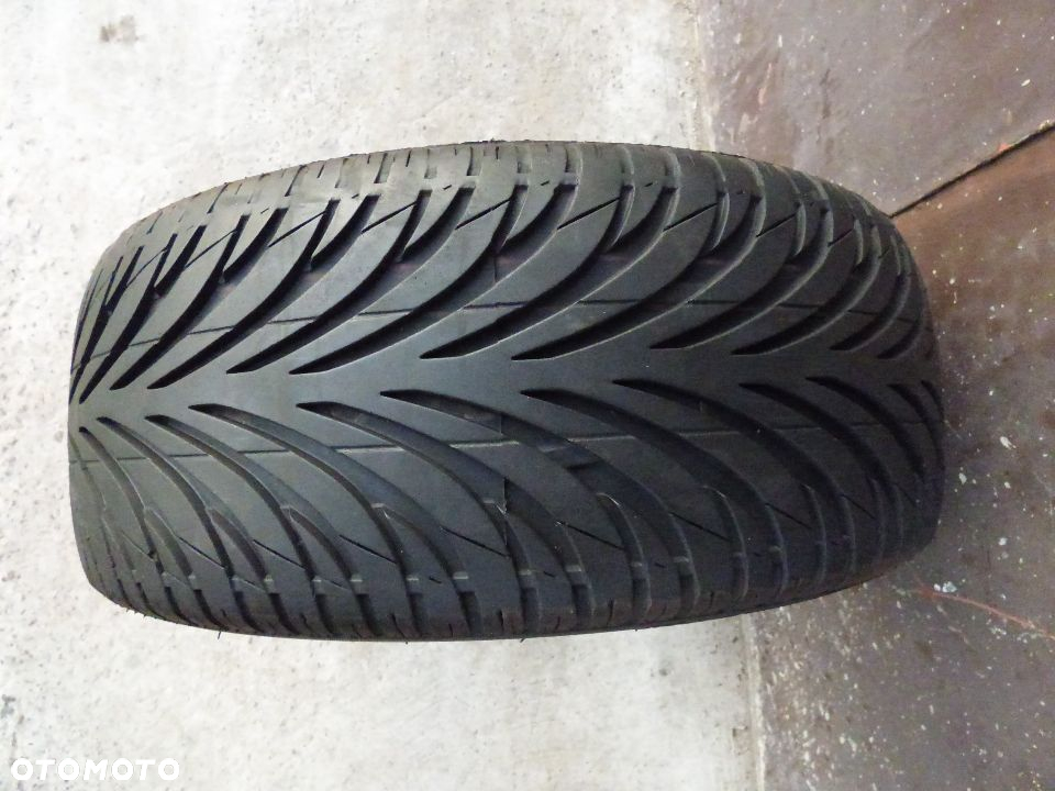 OPONA RUNWAY ENDURO-916+ 215/45 R17 6mm - 2