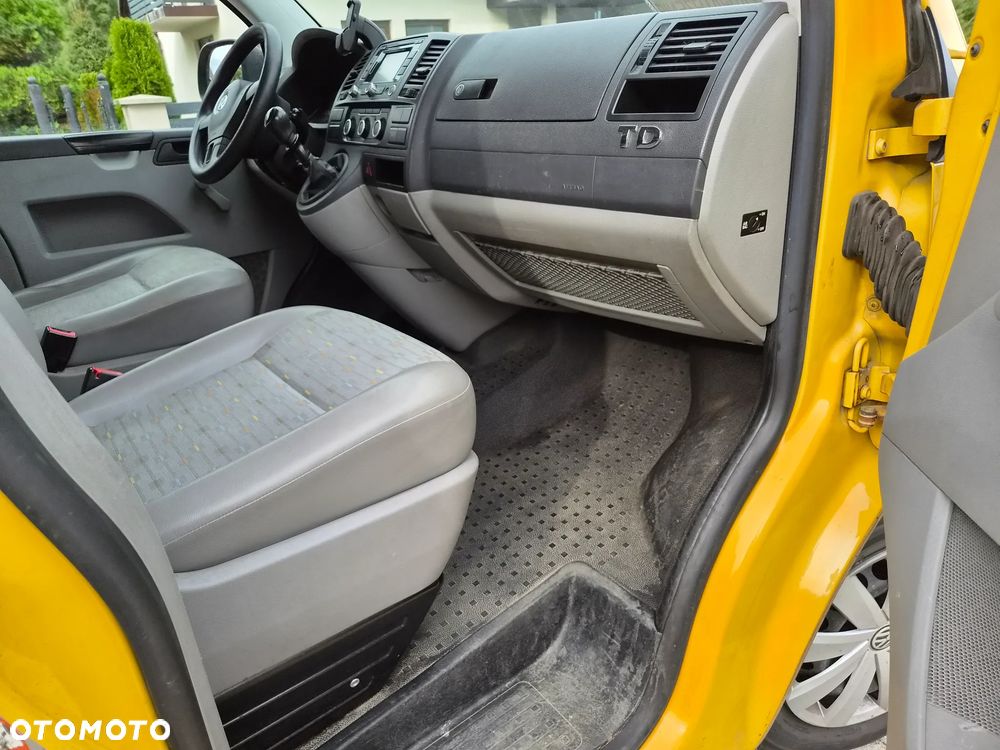 Volkswagen Transporter - 14