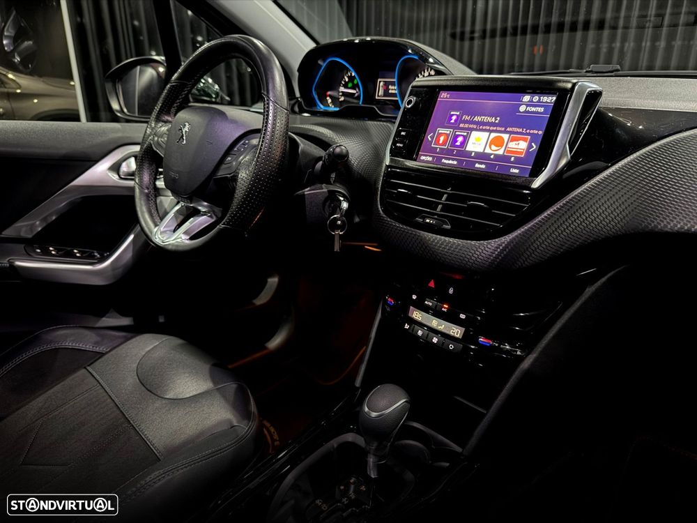 Peugeot 2008 1.2 PureTech Crossway EAT6 - 35