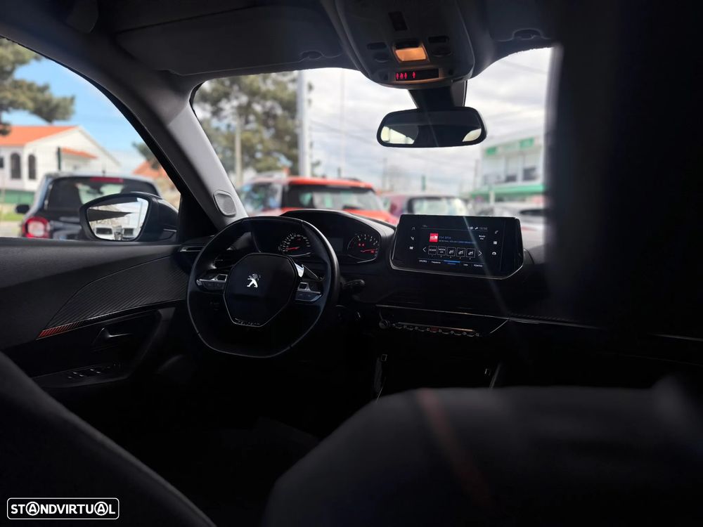 Peugeot 2008 1.2 PureTech Active Pack EAT8 - 13
