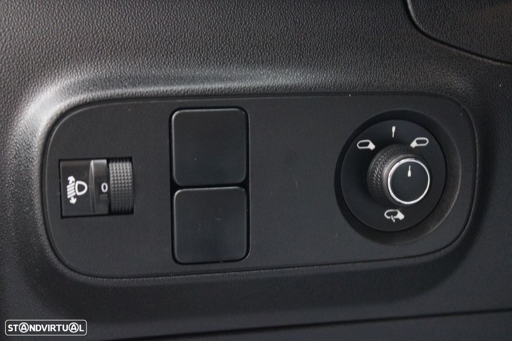 Citroën C3 1.5 BlueHDi C-Series - 12