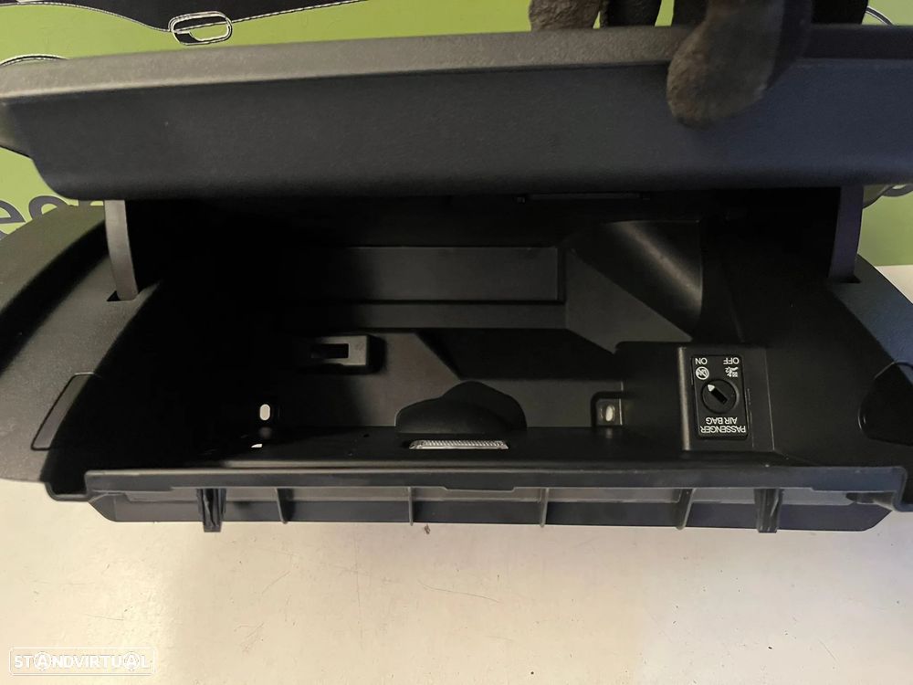 AUDI A1 8X PORTA LUVAS - PL045 - 4