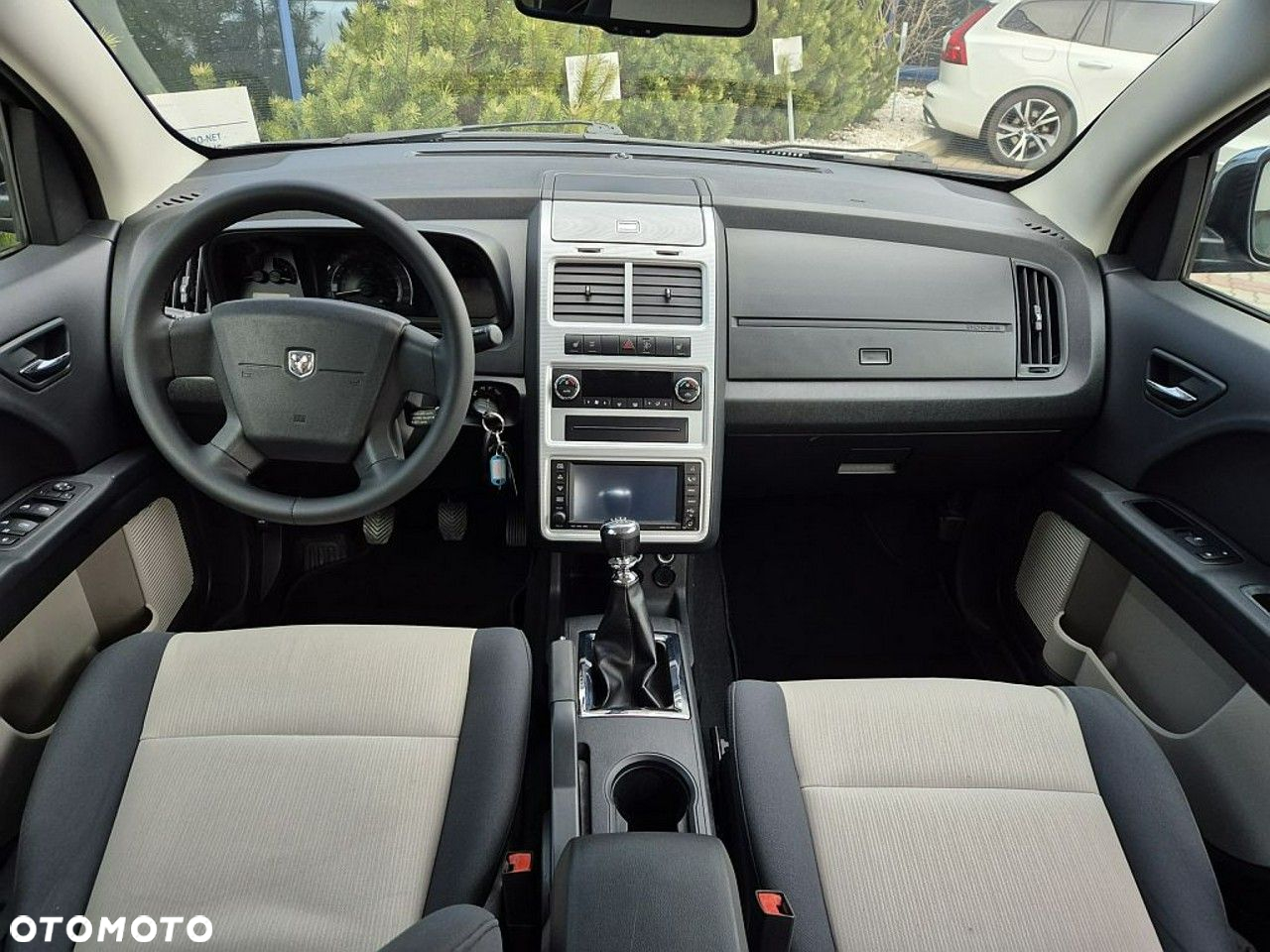 Dodge Journey - 11
