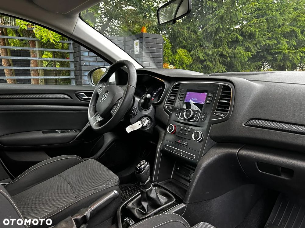 Renault Megane 1.5 Blue dCi Life - 9