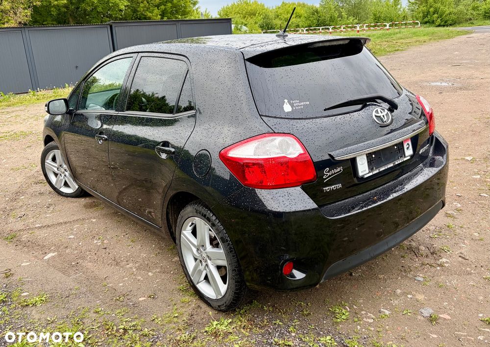 Toyota Auris 1.4 D-4D - 25