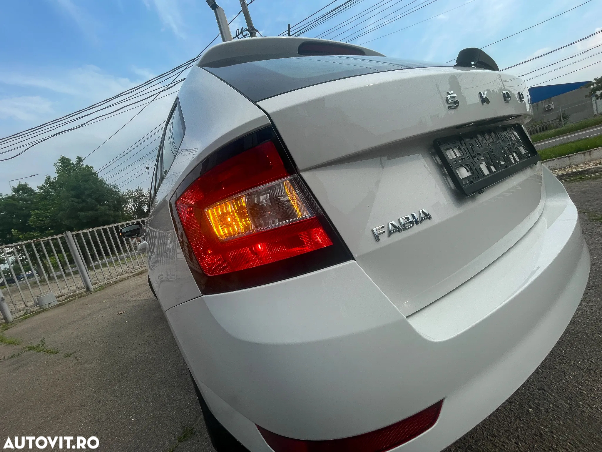 Skoda Fabia Combi 1.0 TSI Ambition - 17
