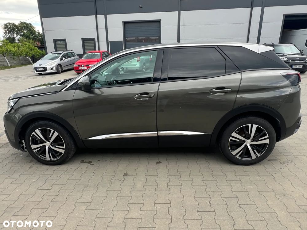 Peugeot 3008 1.5 BlueHDi Allure S&S EAT8 - 4