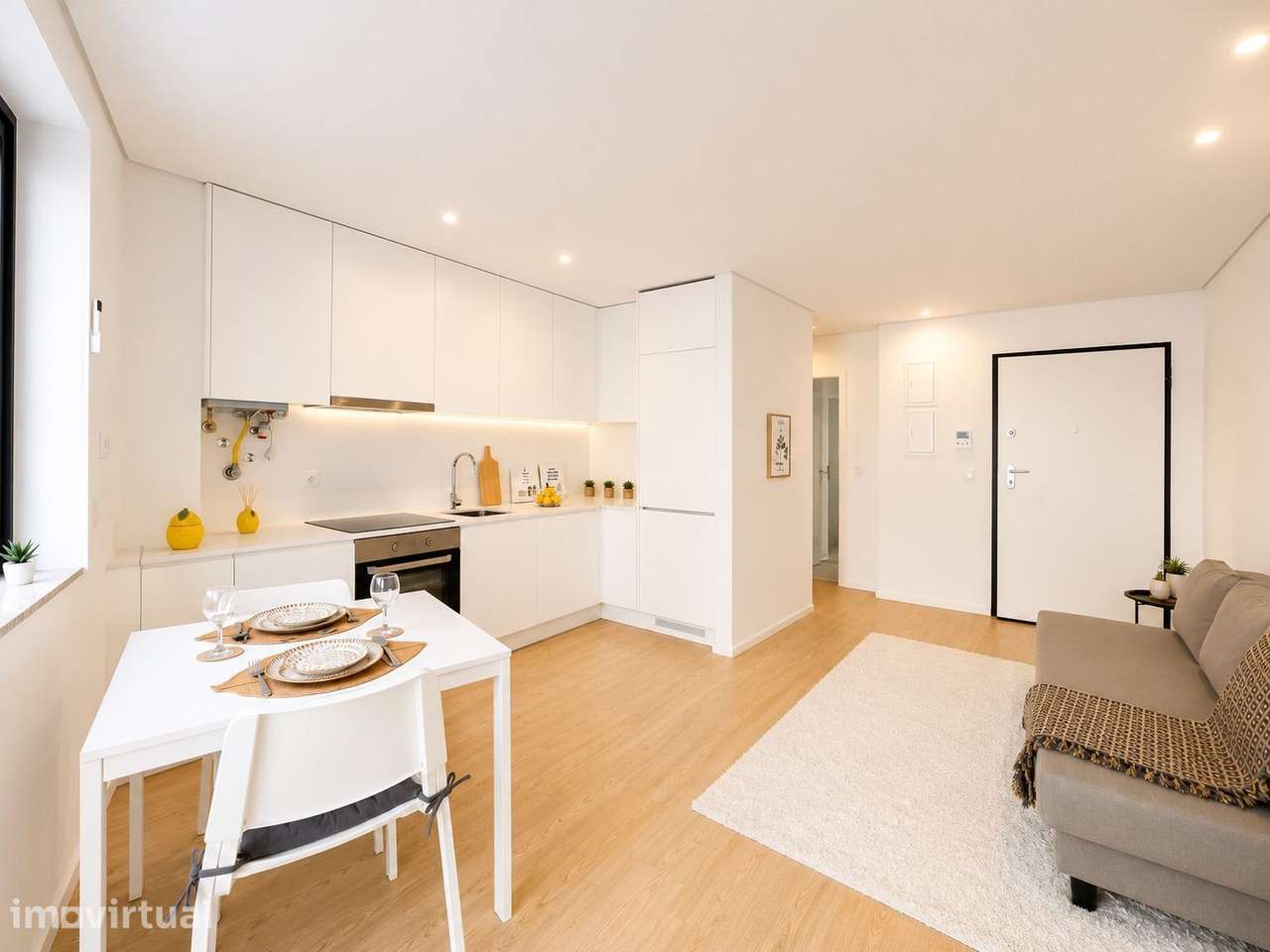 Apartamento T0 Arrendamento em Matosinhos e Leça da Palmeira,Matosinho - Grande imagem: 2/15