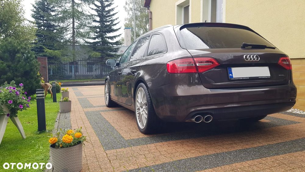 Audi A4 Avant 2.0 TDI Quattro Line S tronic - 7