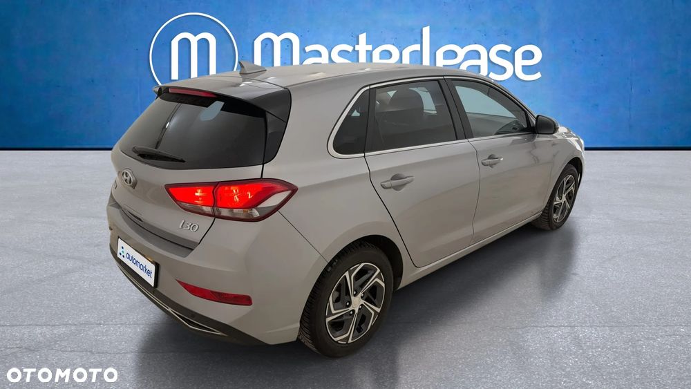 Hyundai i30 1.5 DPI Smart - 5