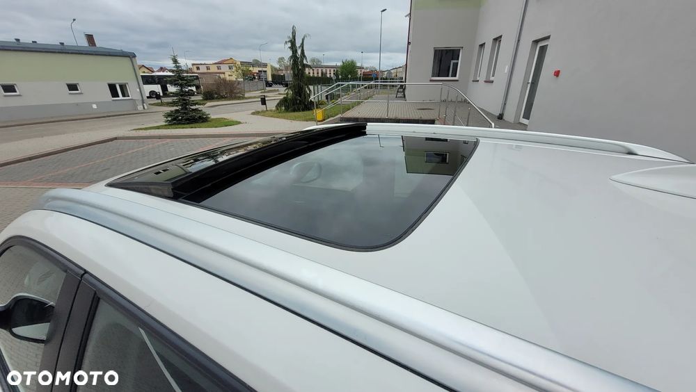 BMW X1 xDrive18d xLine - 23