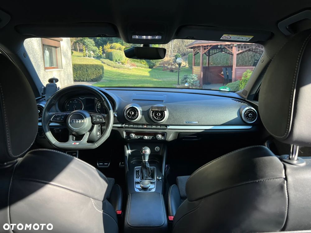 Audi A3 Sportback 2.0 TDI (clean diesel) quattro S tronic S line Sportpaket - 12