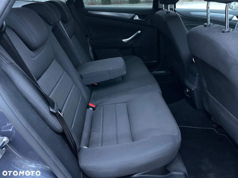 Ford Mondeo SW 2.0 TDCi Business Edition - 12