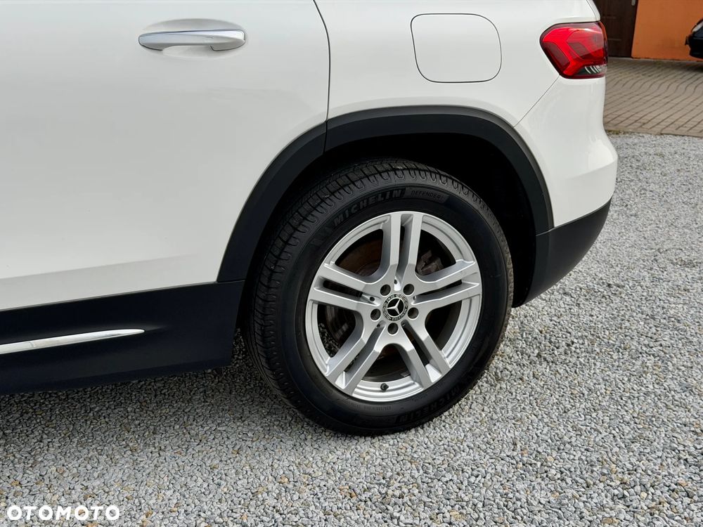 Mercedes-Benz GLB 250 4Matic 8G-DCT - 27