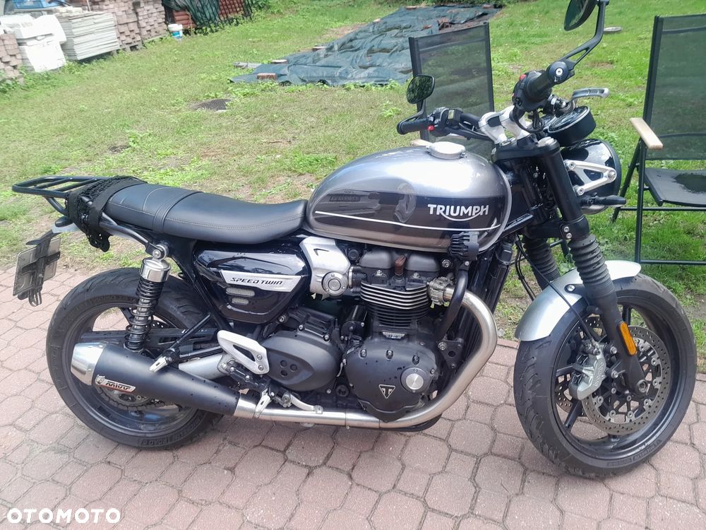 Triumph Speed Twin