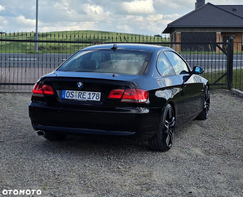 BMW Seria 3 320d - 14