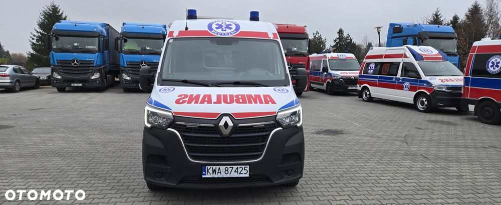 Renault Master Ambulans karetka - 1