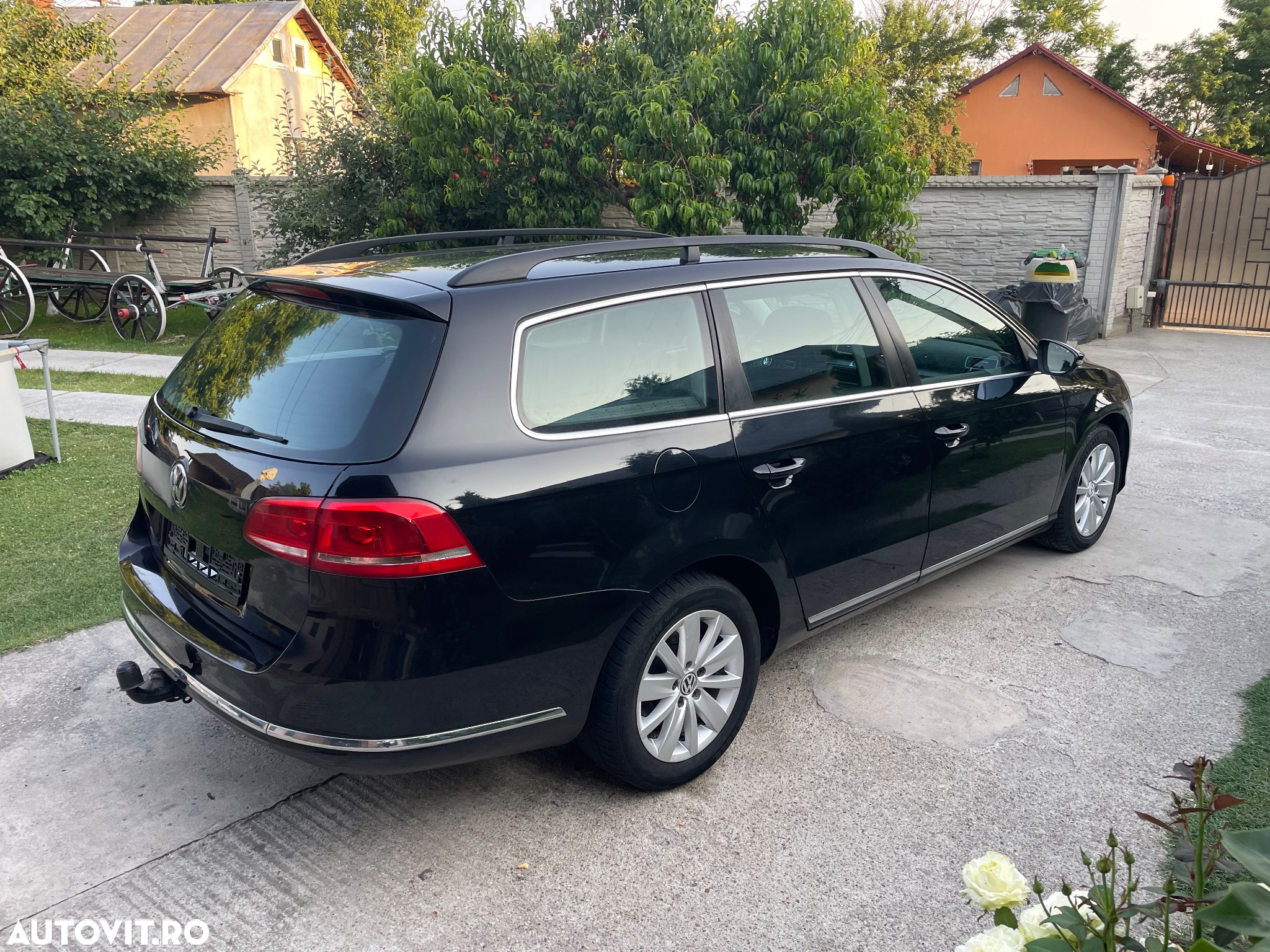 Volkswagen Passat - 4