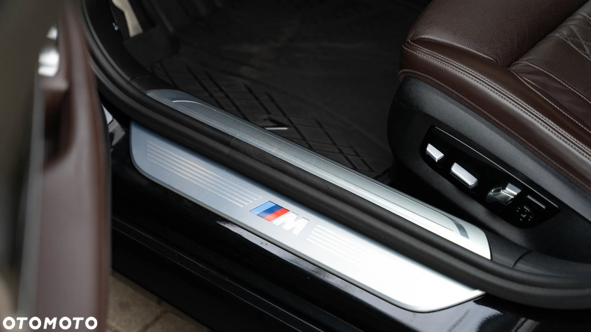 BMW Seria 7 730Ld xDrive - 21