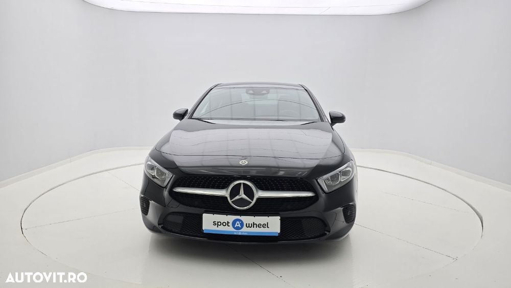 Mercedes-Benz A 200 Sedan 7G-DCT Lim. AMG Line Advanced Plus - 3