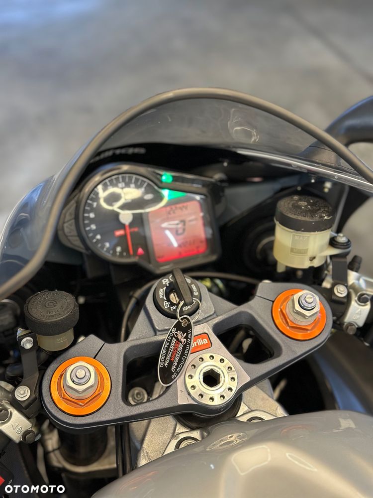 Aprilia RSV - 9