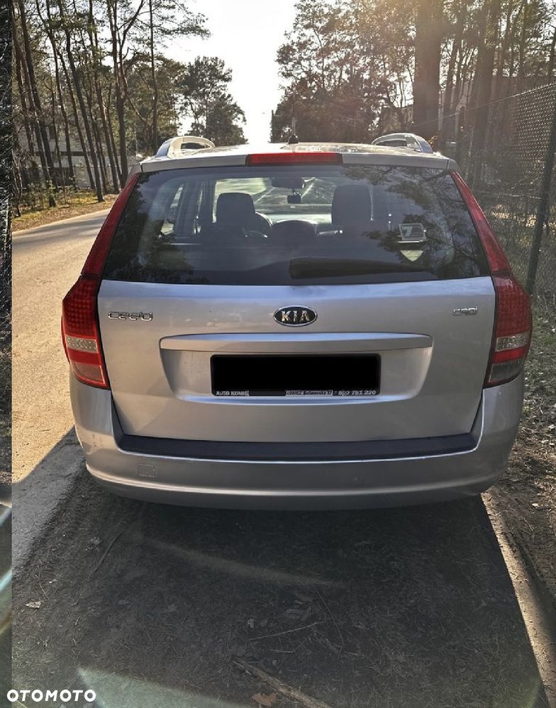 Kia Ceed 1.6 Crdi Comfort + - 11