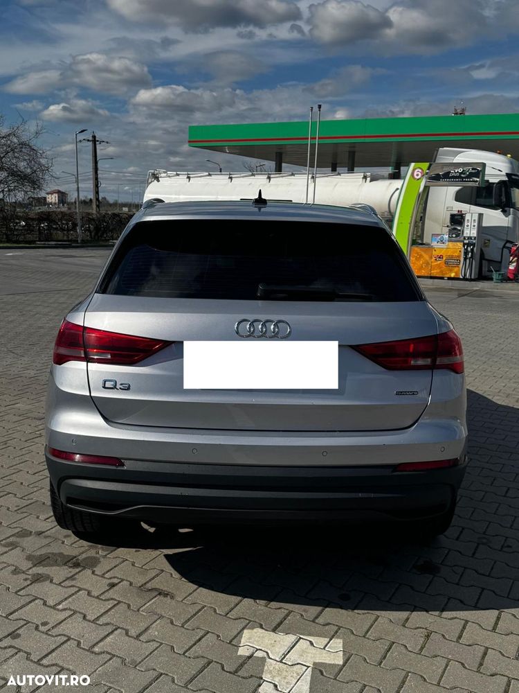 Audi Q3 2.0 40 TDI quattro S tronic Basic - 6