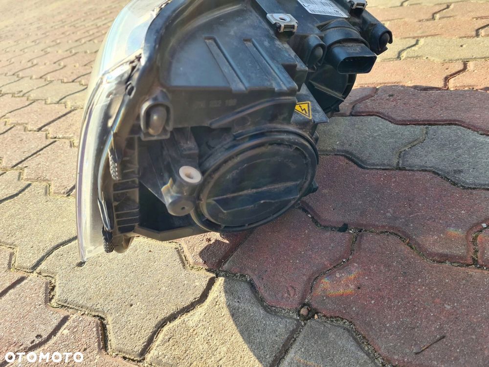 VW T5 LIFT lampa lewy przód BIXENON 7E5941015B - 5