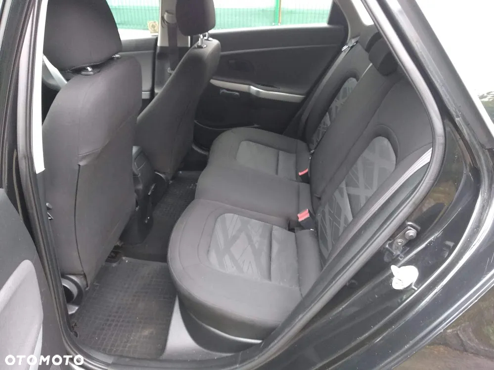 Kia Ceed Cee'd 1.6 CRDi M - 4