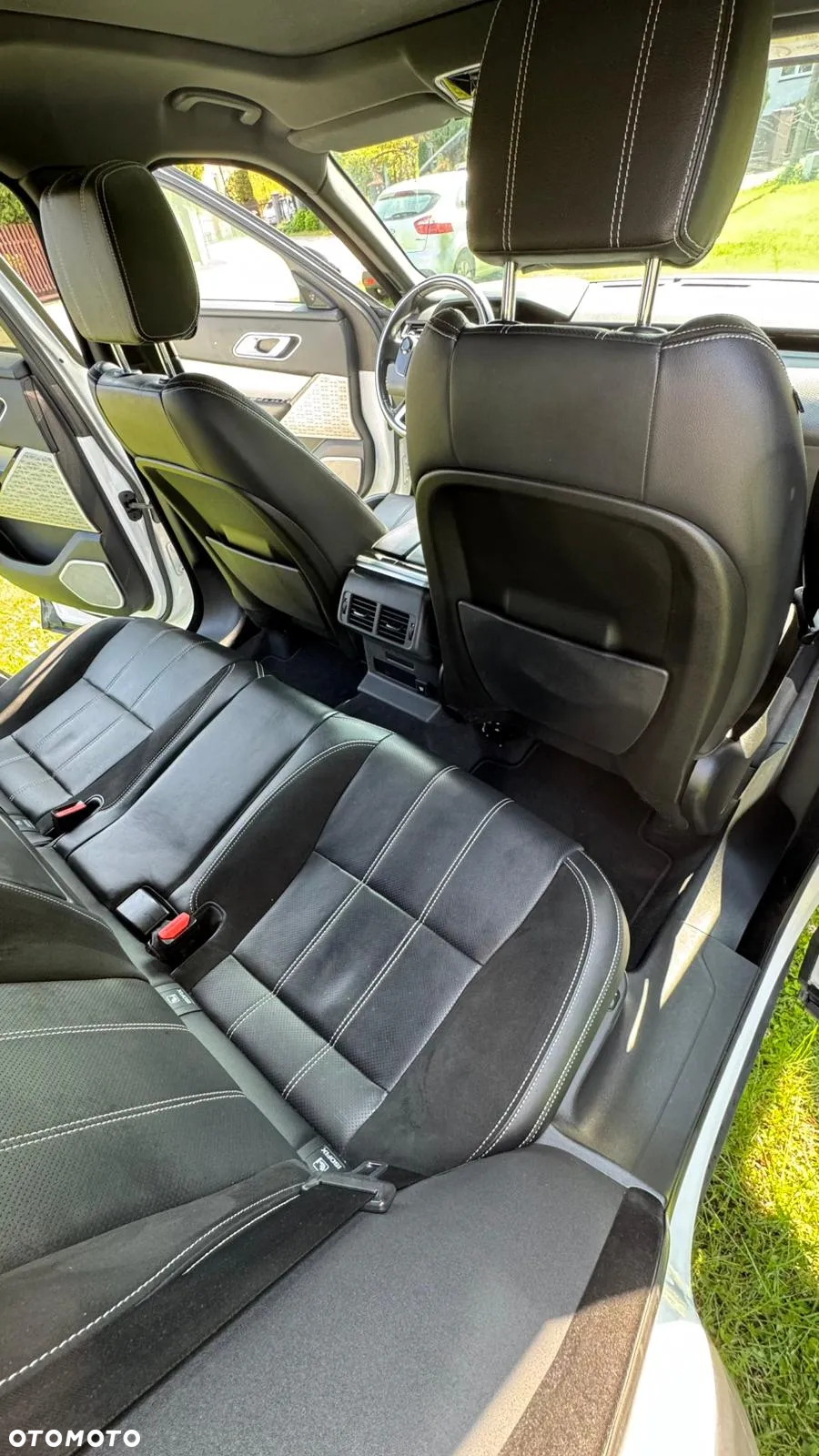 Land Rover Range Rover Velar 2.0 P250 R-Dynamic SE - 11