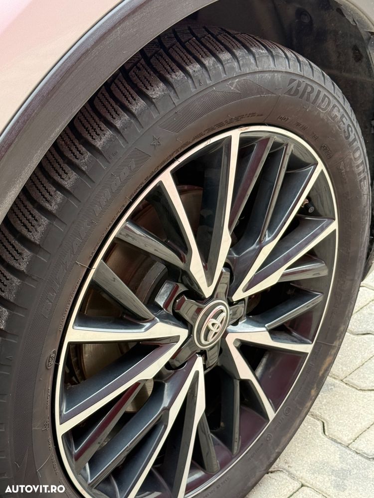 Toyota C-HR Style - 14