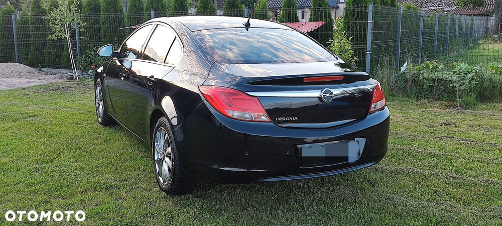 Opel Insignia 1.8 - 8