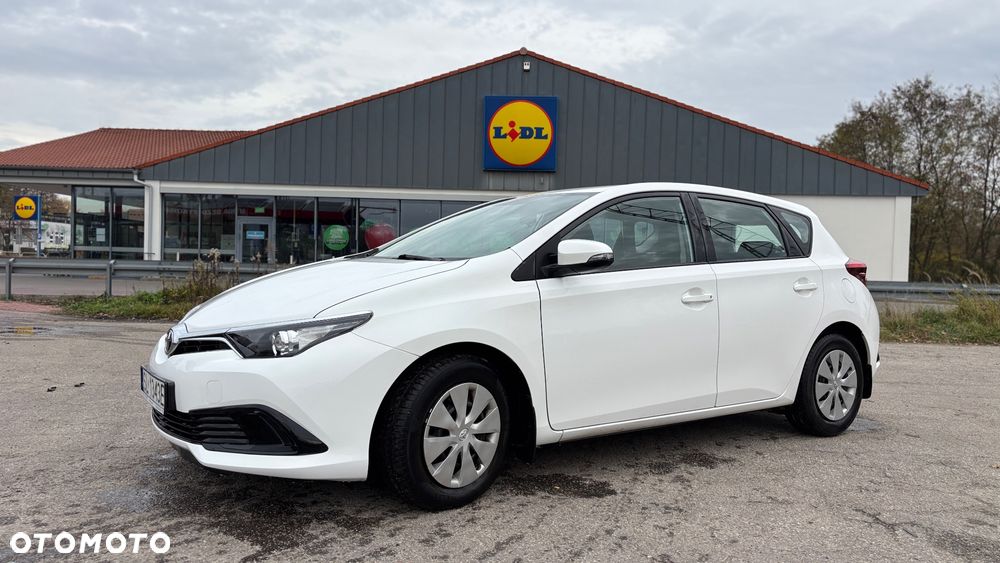 Toyota Auris 1.33 VVT-i Active - 1