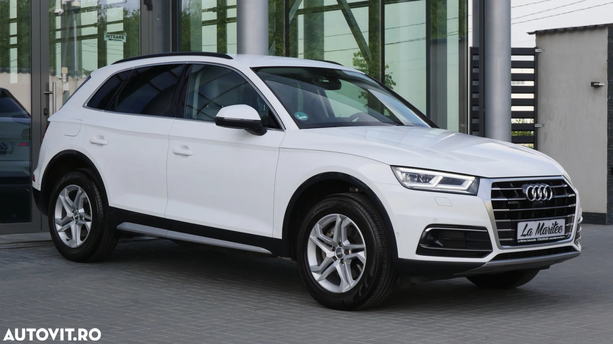 Audi Q5 2.0 40 TDI quattro S tronic Design - 6