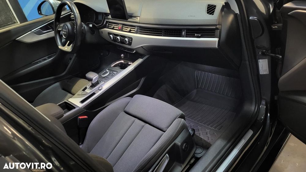 Audi A4 2.0 TDI S tronic - 3